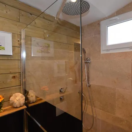 La Porcherie Du Pet En L'air Holiday home